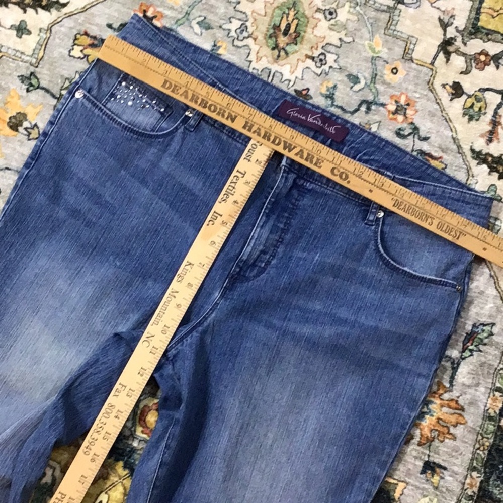 🪞Gloria Vanderbilt Silver Embellished High Rise Frayed Edge Jeans Sz.14 Petite - Picture 7 of 10